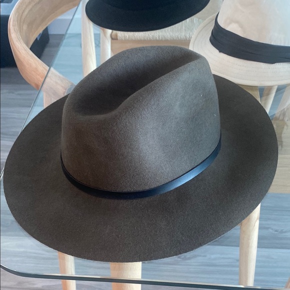 Stylish Bundle of 8 Fedora Hats, Casual, Dress, Wool, Summer - Picture 2 of 16
